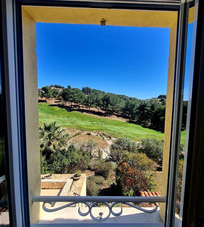 סן-סיר-סור-מר Villa Dans Cadre D'Exception - Golf, Piscine Et Tennis Prive מראה חיצוני תמונה