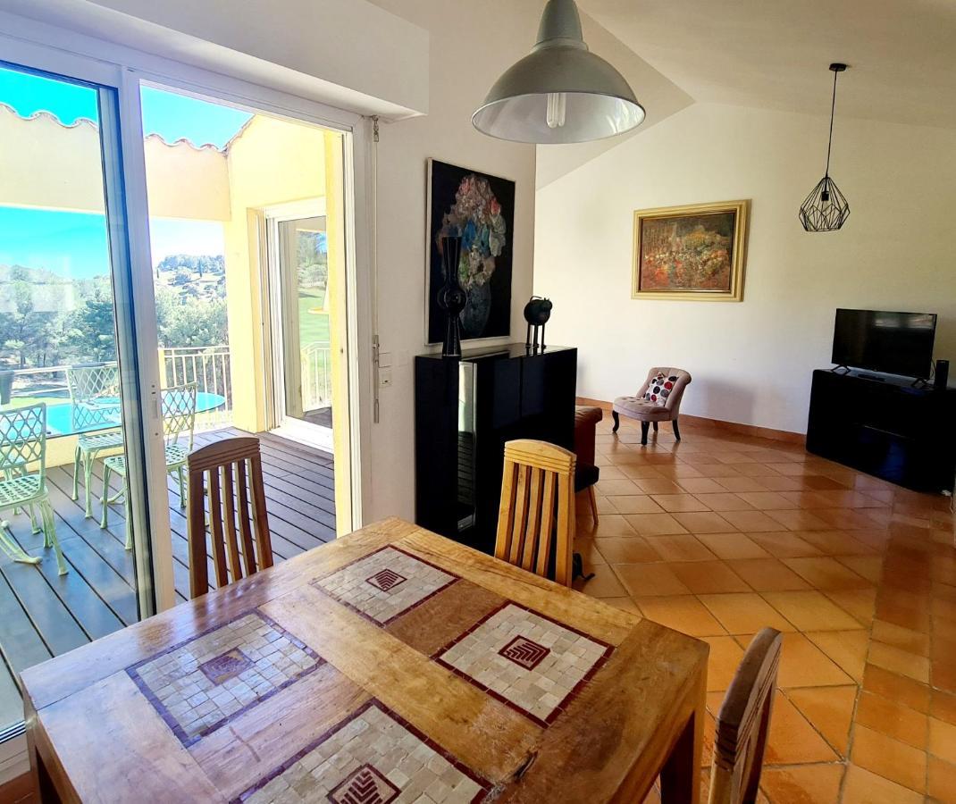 סן-סיר-סור-מר Villa Dans Cadre D'Exception - Golf, Piscine Et Tennis Prive מראה חיצוני תמונה