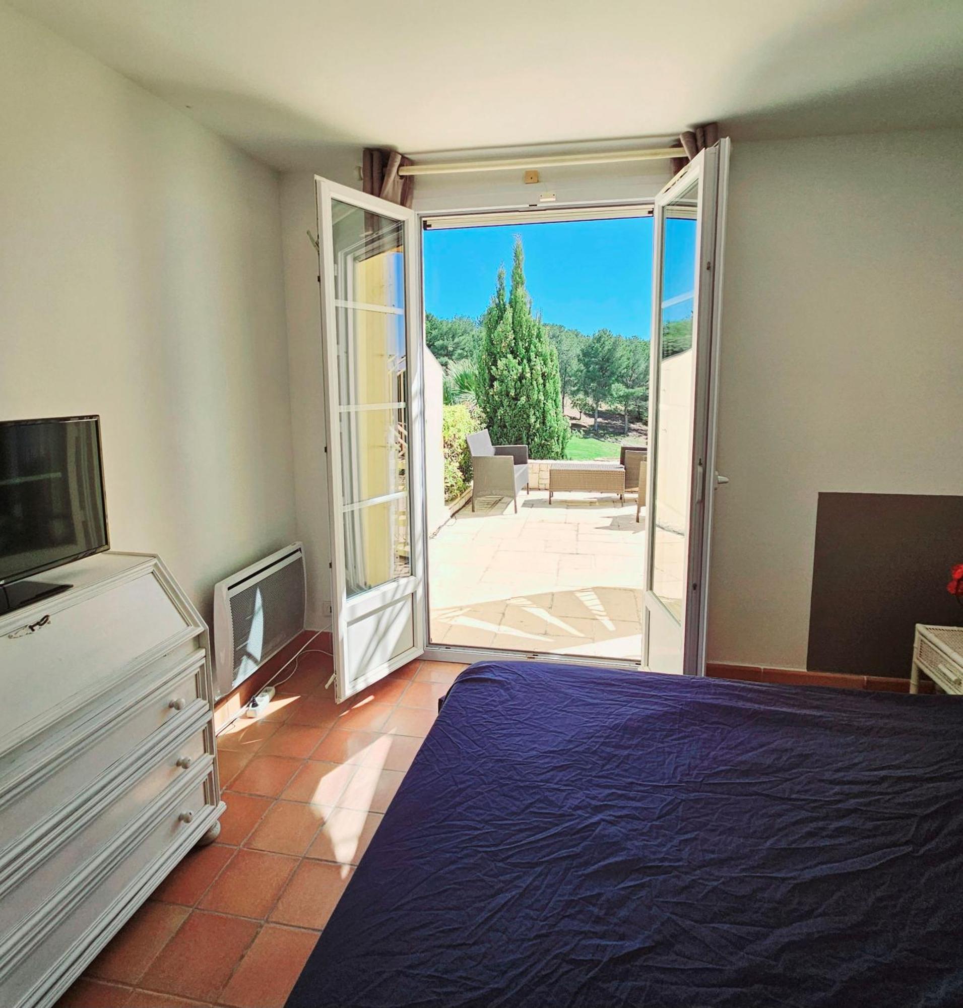סן-סיר-סור-מר Villa Dans Cadre D'Exception - Golf, Piscine Et Tennis Prive מראה חיצוני תמונה